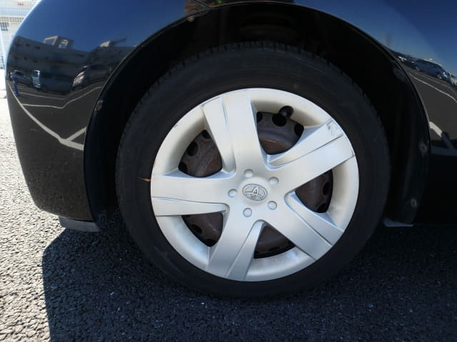TOYOTA Ractis thumbnail 9