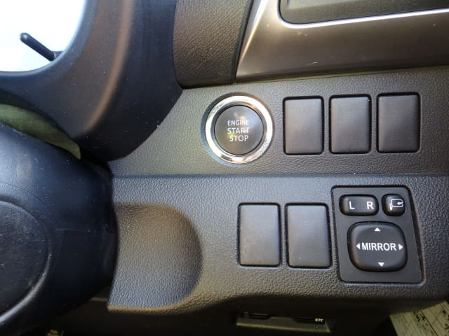 TOYOTA Ractis thumbnail 39