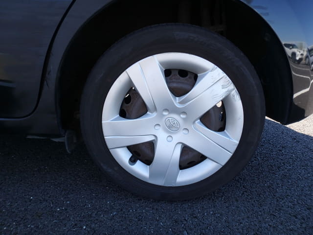 TOYOTA Ractis thumbnail 10
