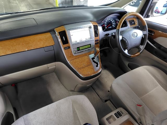 2007 TOYOTA Alphard