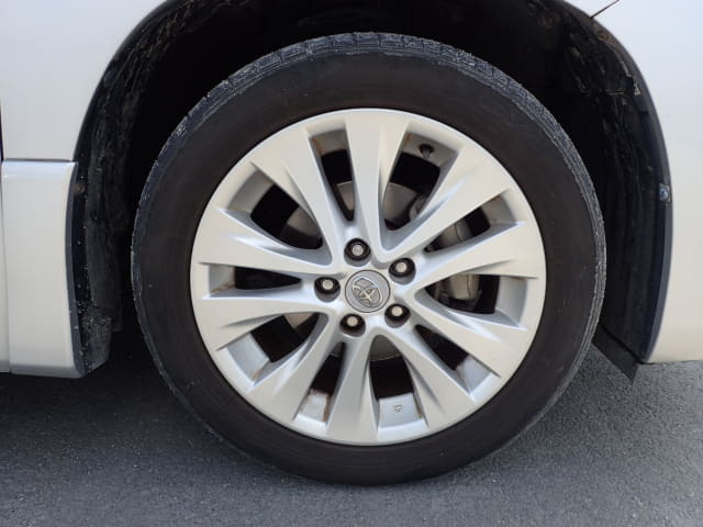 TOYOTA Vellfire thumbnail 12