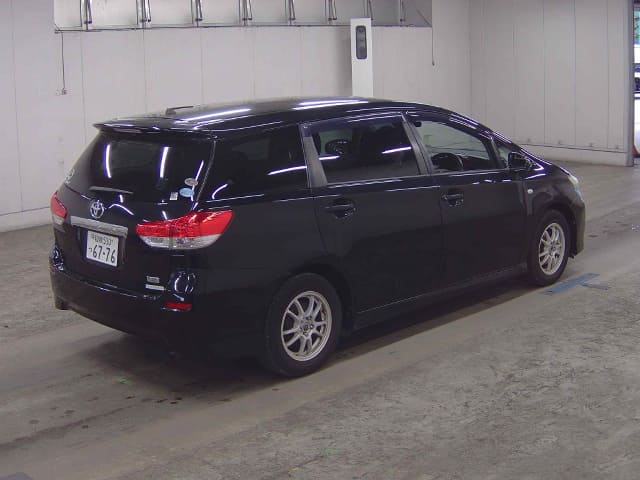 2010 TOYOTA Wish