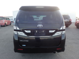2011 TOYOTA Vellfire