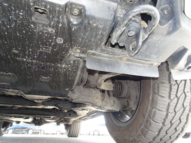 TOYOTA Land Cruiser thumbnail 14