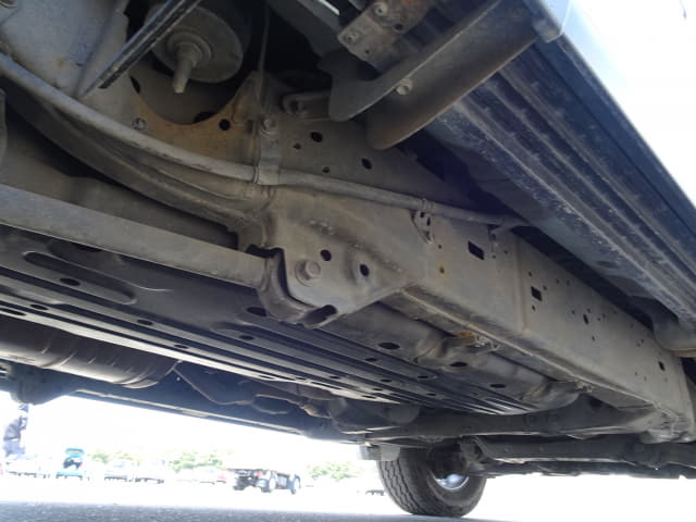 TOYOTA Land Cruiser thumbnail 22