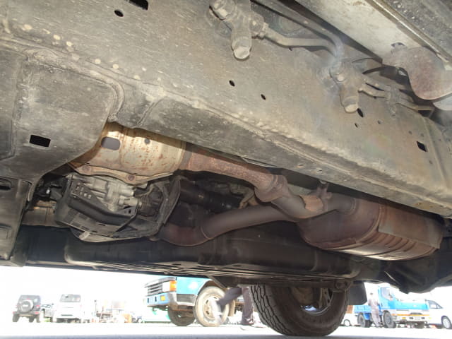 TOYOTA Land Cruiser thumbnail 17
