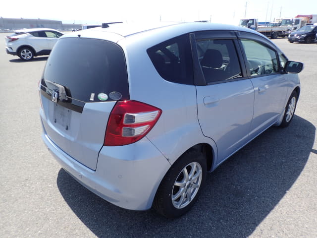 HONDA Fit thumbnail 5
