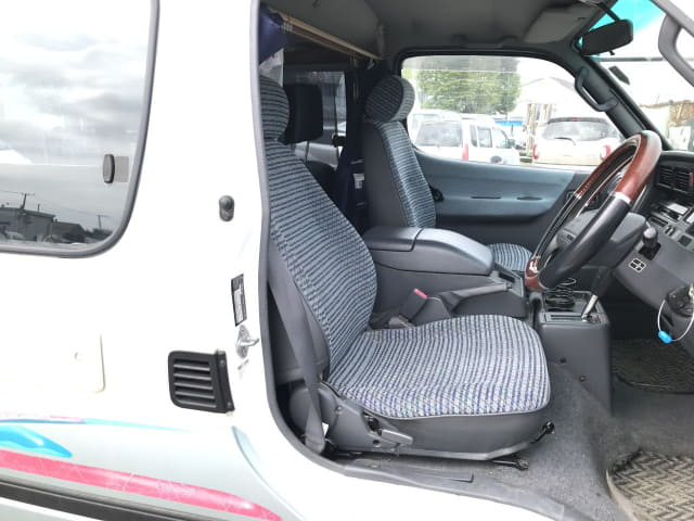 TOYOTA Hiace Van thumbnail 17