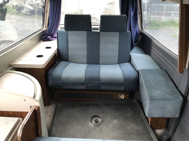 TOYOTA Hiace Van thumbnail 21