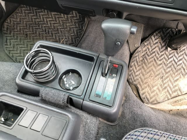 TOYOTA Hiace Van thumbnail 32