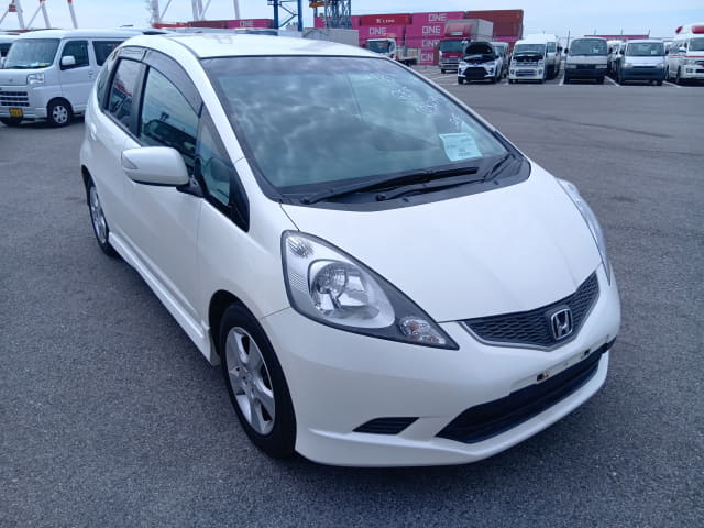 HONDA Fit thumbnail 7