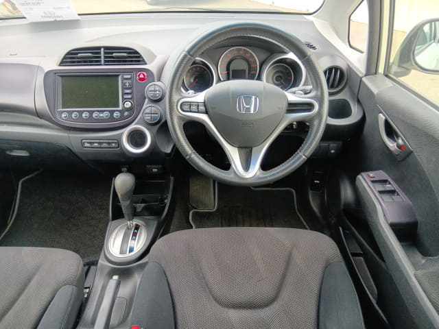 HONDA Fit thumbnail 32