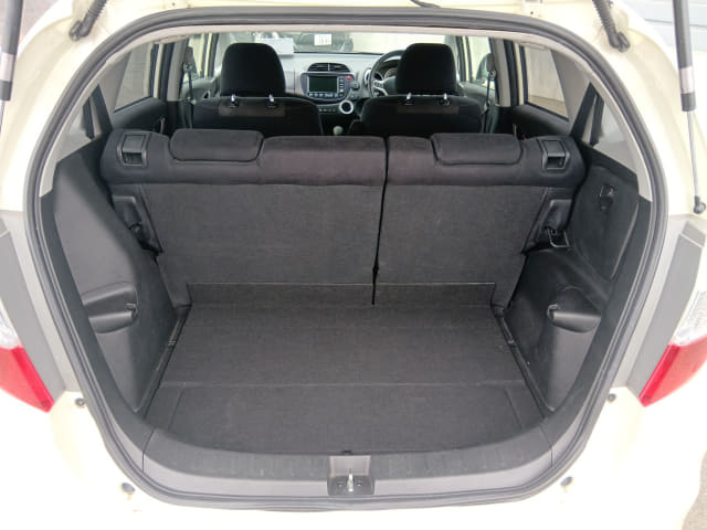 HONDA Fit thumbnail 28