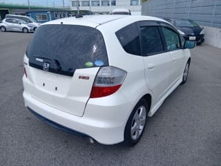 2009 HONDA Fit