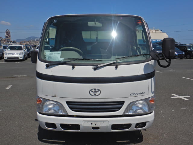 TOYOTA Dyna Truck thumbnail 8