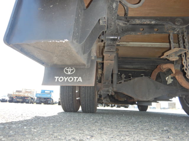 TOYOTA Dyna Truck thumbnail 15