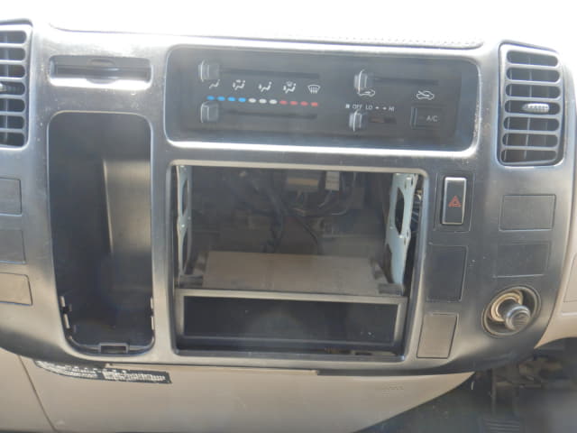 TOYOTA Dyna Truck thumbnail 28