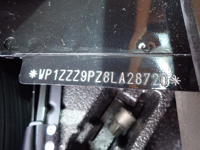 Porsche Cayenne thumbnail 45