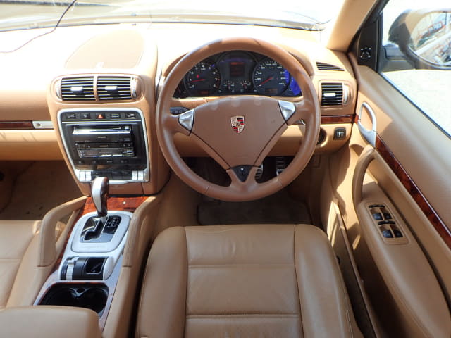 Porsche Cayenne thumbnail 31