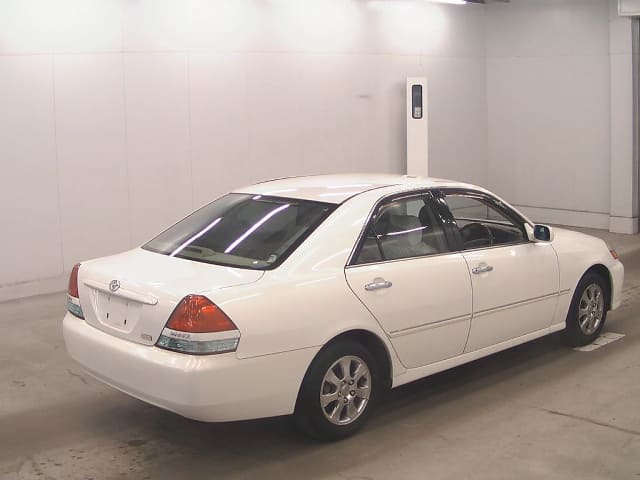 2002 TOYOTA Mark II