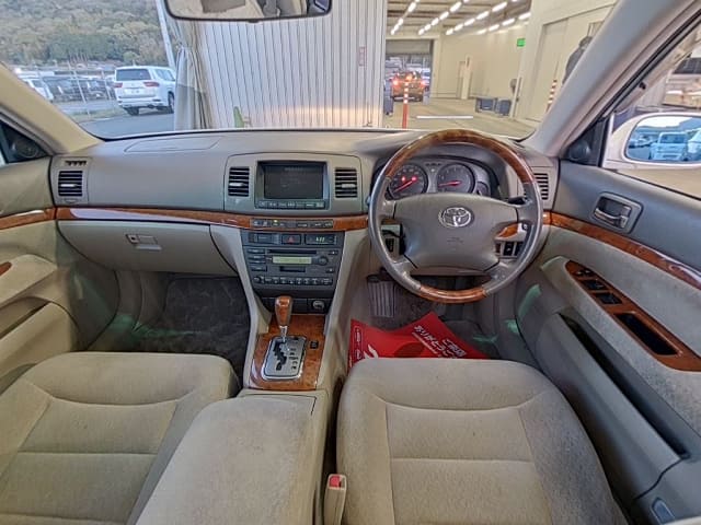 2002 TOYOTA Mark II