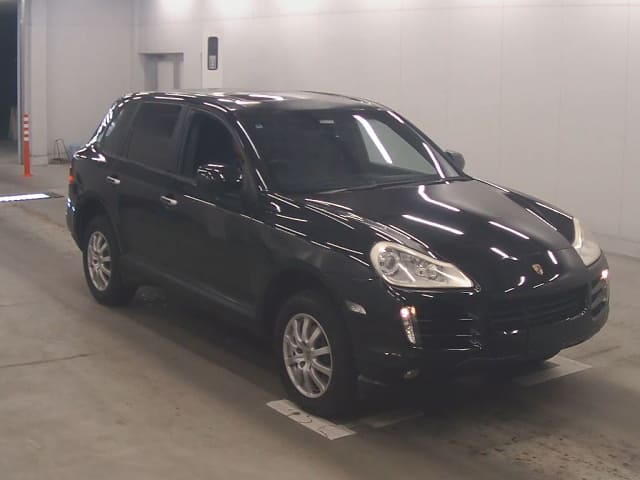 Porsche Cayenne thumbnail 6