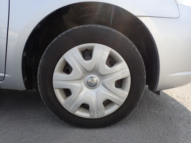 TOYOTA Raum thumbnail 12