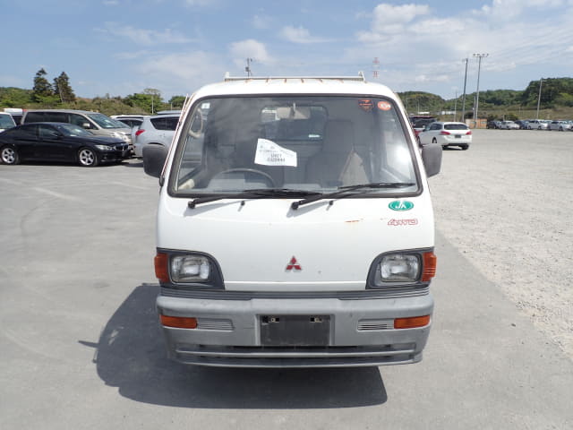 MITSUBISHI Minicab Truck thumbnail 8