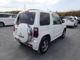 2006 MITSUBISHI Pajero Mini