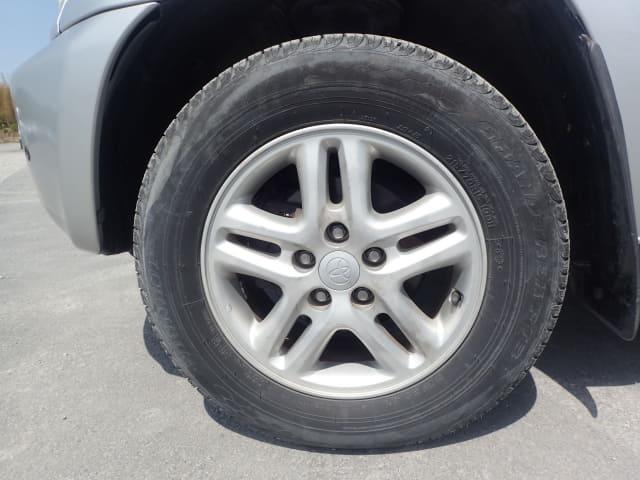 TOYOTA RAV4 thumbnail 9