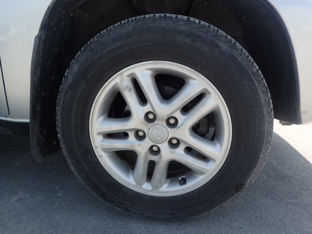 TOYOTA RAV4 thumbnail 12