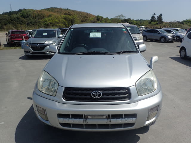 TOYOTA RAV4 thumbnail 8