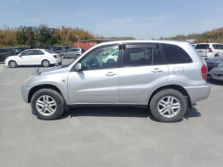 2003 TOYOTA RAV4