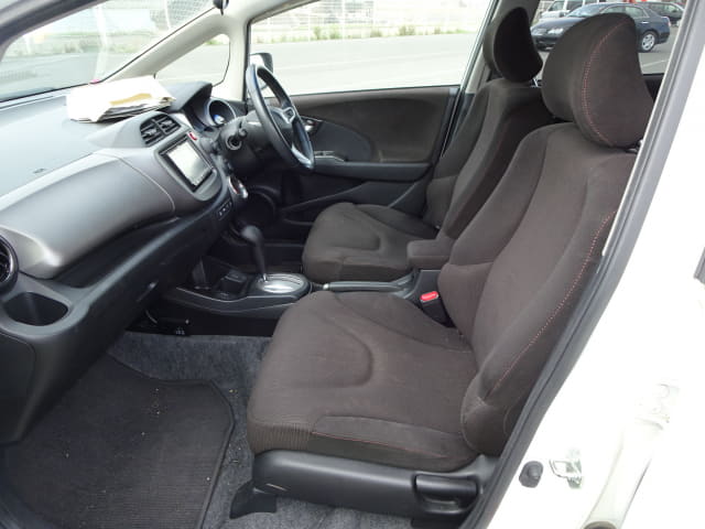 HONDA Fit thumbnail 26