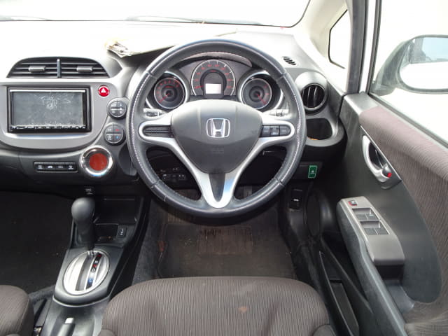 HONDA Fit thumbnail 32