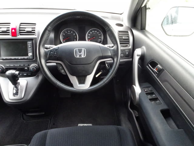HONDA CR-V thumbnail 32