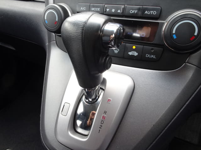 HONDA CR-V thumbnail 42