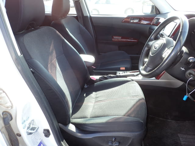 SUBARU Forester thumbnail 25