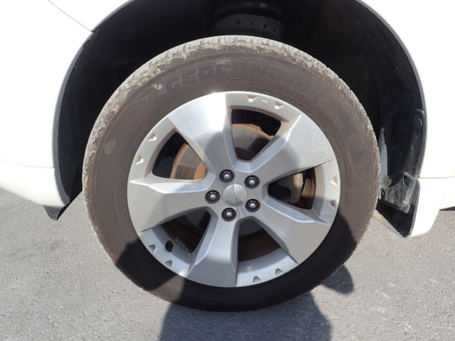 SUBARU Forester thumbnail 9