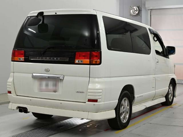 NISSAN Elgrand thumbnail 51
