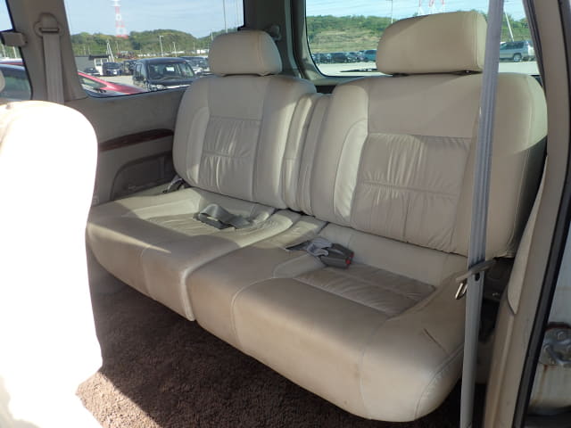 NISSAN Elgrand thumbnail 28