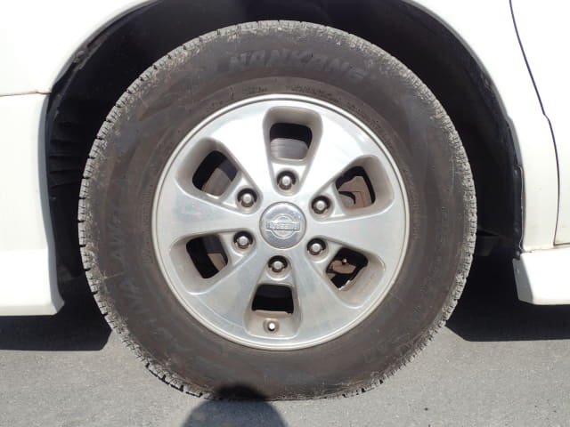 NISSAN Elgrand thumbnail 9