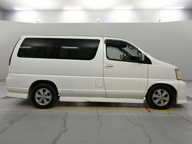NISSAN Elgrand thumbnail 53
