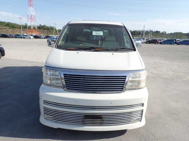 NISSAN Elgrand thumbnail 8