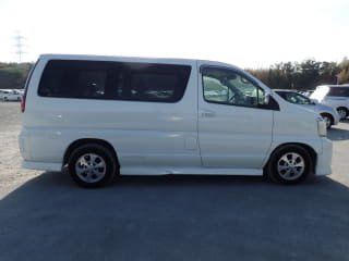 2001 NISSAN Elgrand