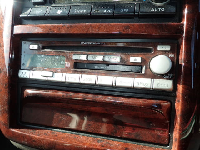 NISSAN Elgrand thumbnail 39
