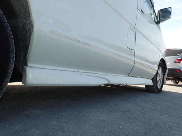 NISSAN Elgrand thumbnail 21