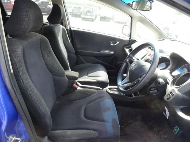 HONDA Fit Hybrid thumbnail 25