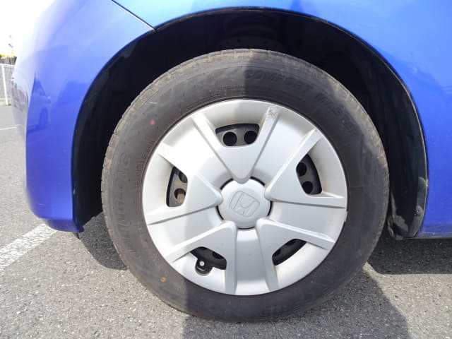 HONDA Fit Hybrid thumbnail 9