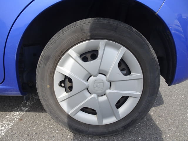 HONDA Fit Hybrid thumbnail 10